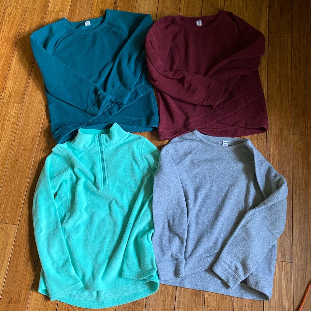 Lot of 4 Old Navy Fleece Longsleeves